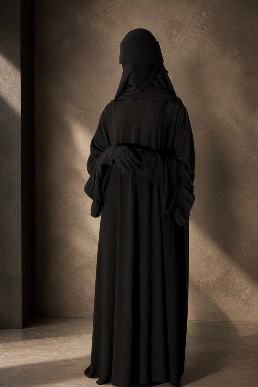 Girls of Mecca Abaya