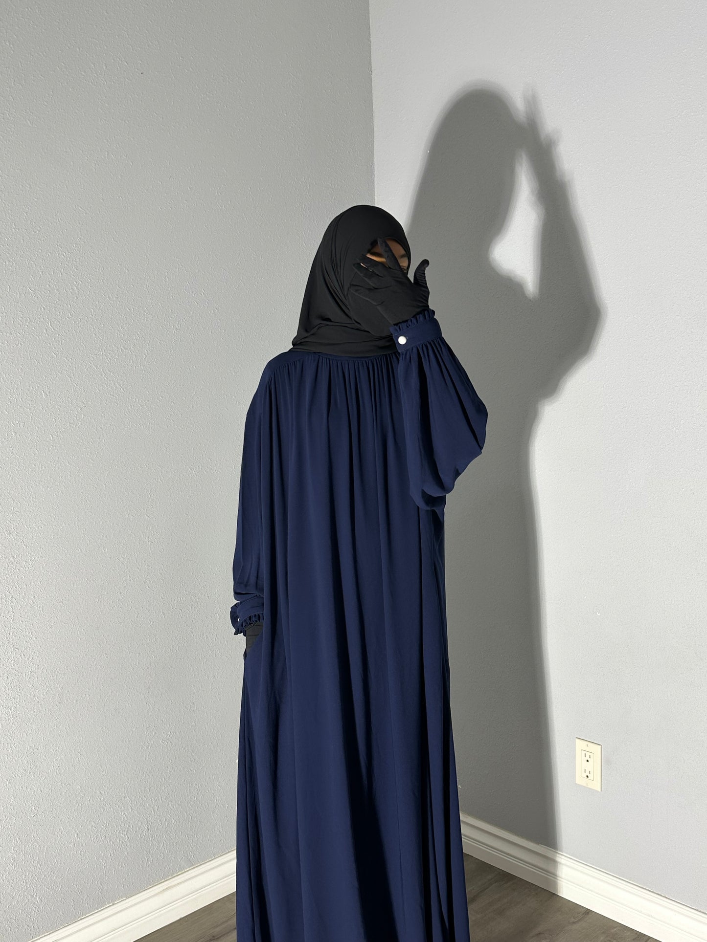 Pearl Abaya