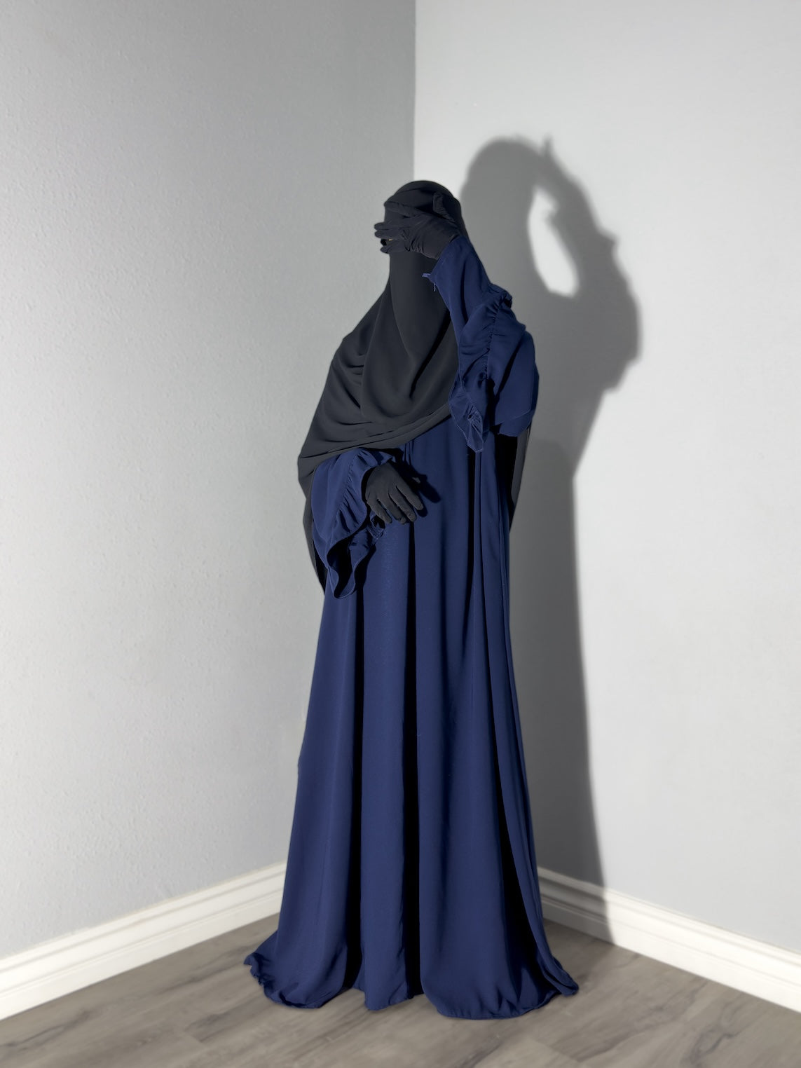 Girls of Mecca Abaya